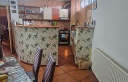Casa in Centru Civic 4 camere , D +P+ E , PLUS SPATIU COMERCIAL 