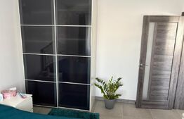 Apartament 3 camere, bucatarie separata, 2 parcari, balcon 