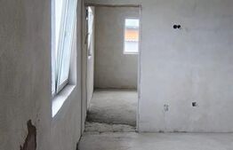 Casă de Vânzare cu 3 camere  în Cartierul Izvor, Tărlungeni