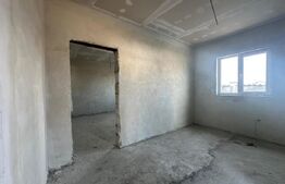 Casă de Vânzare cu 3 camere  în Cartierul Izvor, Tărlungeni