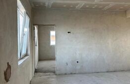 Casă de Vânzare cu 3 camere  în Cartierul Izvor, Tărlungeni