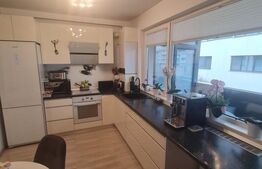 Apartament semidecomandat, mobilat si utilat, parcare, zona strazii Catanelor