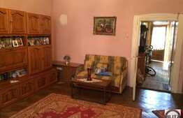 Vanzare apartament 3 camere, 93 mp, boxa subsol, zona Piata Garii