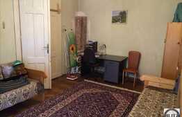 Vanzare apartament 3 camere, 93 mp, boxa subsol, zona Piata Garii