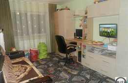 3 camere, 58 mp! Mobilat si utilat! Loc de parcare! Zona strazii Eroilor!