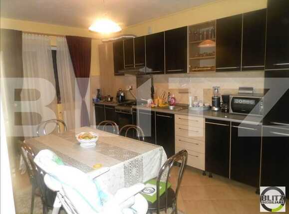 Apartament de vânzare 3 camere Floreşti - 16826AV | BLITZ Cluj-Napoca | Poza1