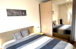 Apartament cu 4 camere, decomandat, etaj intermediar de vanzare