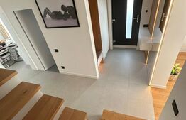 Duplex cu 4 camere, 178 mp utili, cu garaj, panoramă superbă, zona Voronet