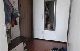 Vanzare apartament 2 camere, 48,50 mp, boxa subsol, zona Stadion CFR