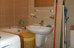 Apartament de vanzare, 1 camera, 45 mp, etaj intermediar, cu parcare inclusa!