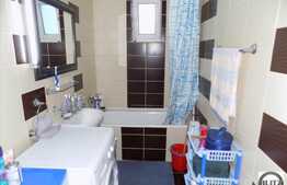 2 camere, 52 mp, decomandat, imobil nou, zona strazii Frunzisului