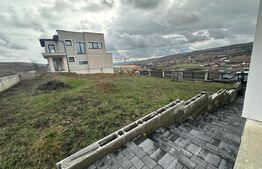 Casa individuala, 4 camere, 3 bai, garaj, zona Beta Residence