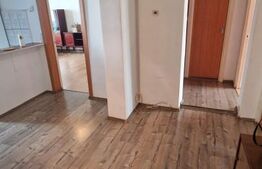 Apartament 4 camere, balcon, etaj 2, bloc izolat, decomandat, beci ,2 bai