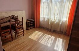 Apartament 4 camere, balcon, etaj 2, bloc izolat, decomandat, beci ,2 bai