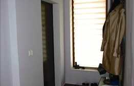 De vanzare apartament 2 camere, 80 mp, parcare, terasa, zona Golden Tulip!