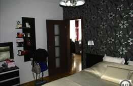 De vanzare apartament 2 camere, 80 mp, parcare, terasa, zona Golden Tulip!