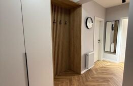 Apartament la cheie, semidecomandat, gradina 10 mp, parcare, zona Terra