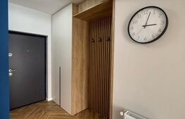 Apartament la cheie, semidecomandat, gradina 10 mp, parcare, zona Terra