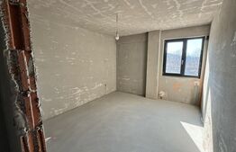 Patru apartamente , cu cate 2 camere, 80 mp ,  zona Vivo/Mănăștur
