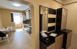 Apartament 2 camere, decomandat, parcare, zona Eroilor 