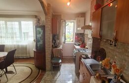 Apartament decomandat, cu 3 camere, boxa, zona Big-Manastur