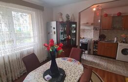 Apartament decomandat, cu 3 camere, boxa, zona Big-Manastur