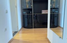 Apartament cu 2,5 camere, 67 mp, zona centrala