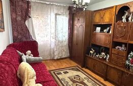 Apartament cu 3 camere, 62 mp, decomandat, etaj intermediar, zona Bartolomeu