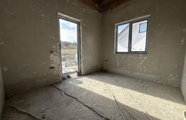 Ansamblu privat case individuale: 120 mp utili, 600 mp teren, Baciu