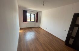 Casa duplex, ap 3 camere parter+mansarda de amenajat, Sanpetru