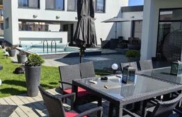 Casa Verde 178 mp, anexa 54 mp, panouri fotovoltaice, piscina, 1.000 mp de teren