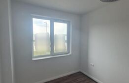 Apartament nou, cu 3 camere, 60 mp, incalzire in pardoseala, parcare, zona Vivo