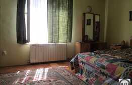 Vanzare apartament 3 camere, 132 mp, terasa, garaj, parcare, zona centrala