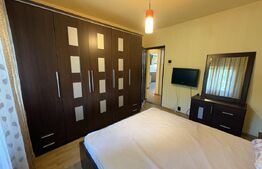 Apartament 4 camere, 82 mp, parcare, zona UMF