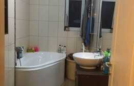 2 camere, 52 mp, balcon de 10 mp! Boxa la subsol! Zona strazii Porii!