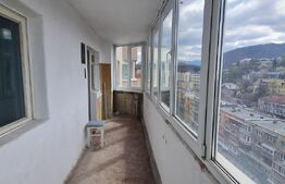 Oportunitate-Apartament de vanzare, cu 3 camere, 65 mp, nemobilat, zona Griviței