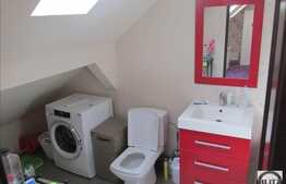 Vanzare apartament 3 camere, 102 mp, garaj, parcare, zona strazii Campului