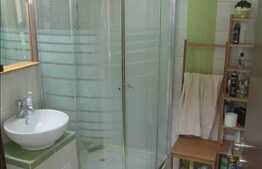 Vanzare apartament 3 camere, 102 mp, garaj, parcare, zona strazii Campului