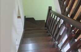 Vanzare apartament 3 camere, 102 mp, garaj, parcare, zona strazii Campului