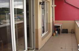 Penthouse 3 camere, 105 mp, 2 terase, parcare, zona linistita