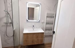Apartament lux 2 camere open space, parcare subteran , zona Scala Frunzisului