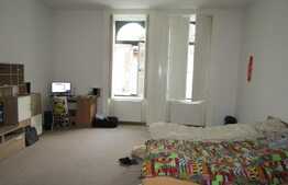 Vanzare apartament 2 camere, 62 mp, boxa, parcare, zona centrala