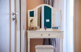 Ap lux 2 cam 100 mp, zona Coresi Mall-Tractorul