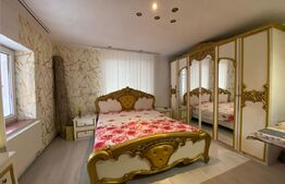 Casa Bontida cu mai multe anexe de inchiriat pe parcursul festivalului Electric 