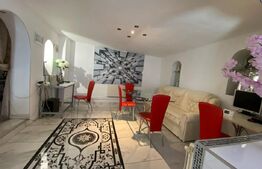 Casa Bontida cu mai multe anexe de inchiriat pe parcursul festivalului Electric 