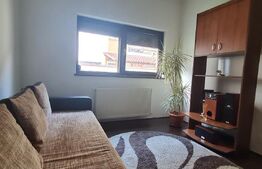 Apartament de Vanzare cu 3 Camere, Suprafață Generoasă și Parcare, Sanpetru