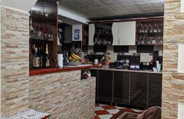 Casa cu 5 camere, de vanzare in Zarnesti - Brasov