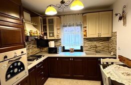 Apartament de vanzare, cu 2 camere, 54 mp, zona Racadau