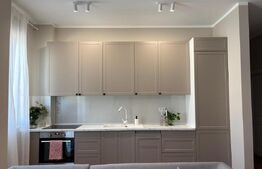 Apartament LUX la prima inchiriere, parcare 2 bai, zona Razoare