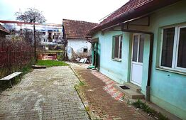 Casa si teren ,85 mp, teren de 879 mp, zona aeroportului UTR-RrET